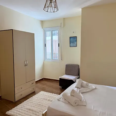 Kot 4 * Durrës